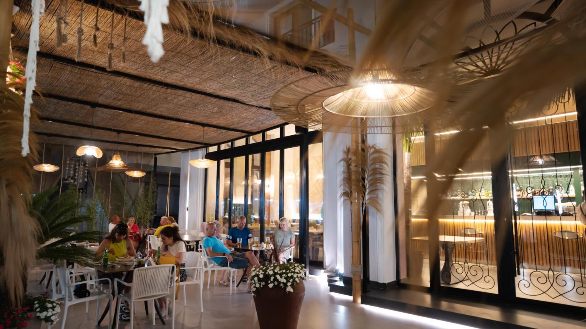 דורס Hotel Saly מראה חיצוני תמונה